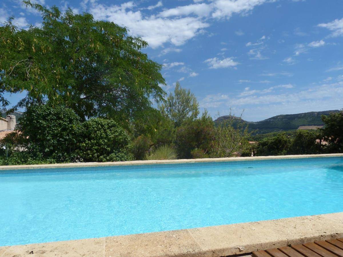 Double Room with Private Bathroom in Cassis, Parc national des Calanques