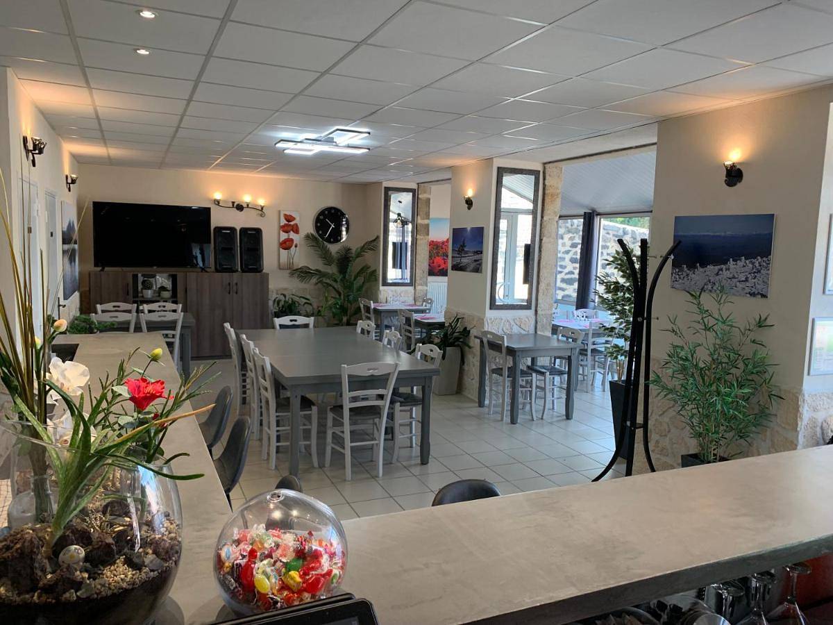 Appartement entier, Apartment in Freycenet-la-Tour, Mézenc