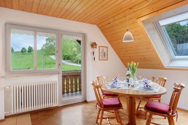 Ferienwohnung für 4 Personen, mit Garten in Stegen