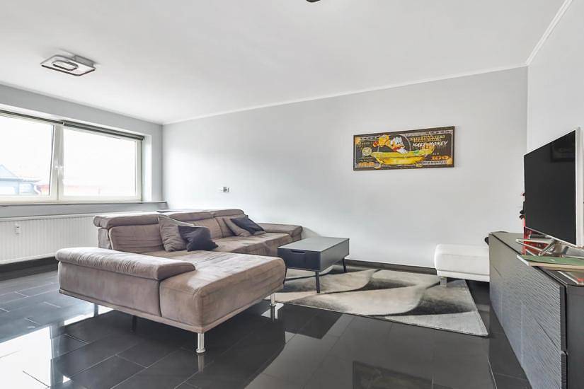 Appartement entier, Two-Bedroom Apartment in Esch-sur-Alzette, Luxembourg