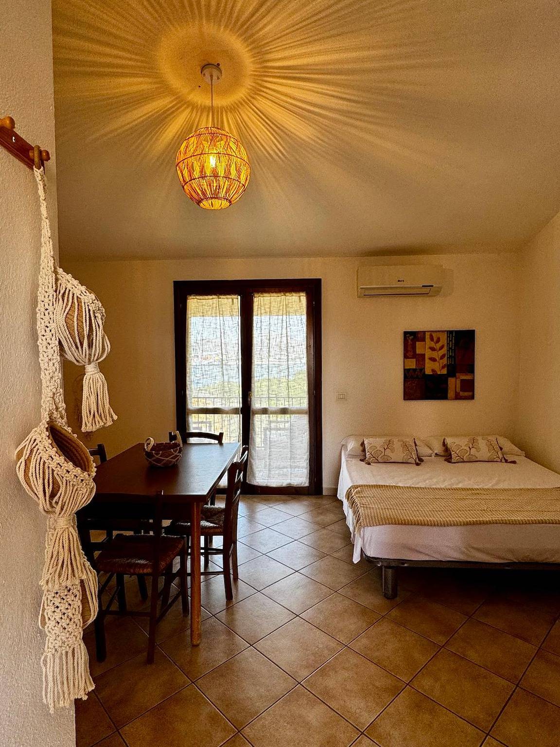 Entire apartment, Studio Boho by Propertize in Olbia, Gallura