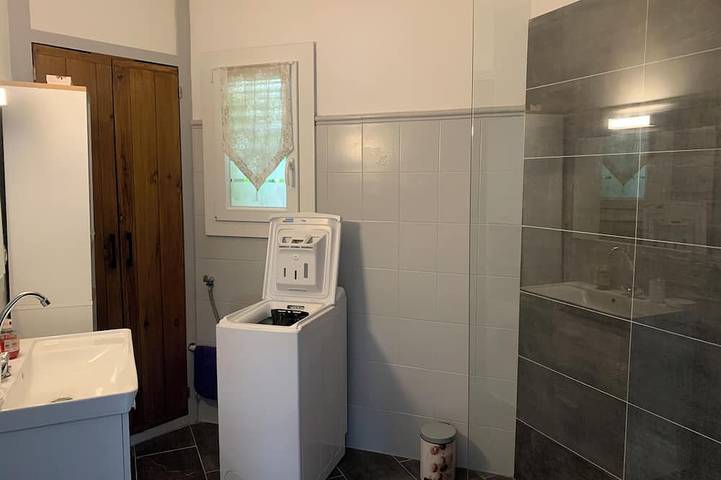 Apartamento entero, Peaceful accommodation 2 steps from amenities in L'Isle-sur-la-Sorgue, Vaucluse