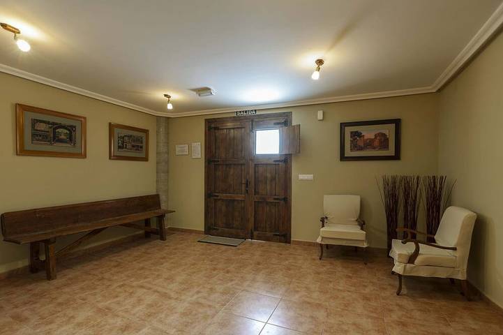 Location de vacances pour 2 personnes, avec jacuzzi à Loarre - 2