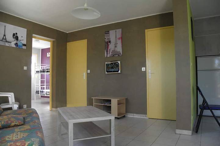 Gîte pour 6 personnes, avec piscine, animaux acceptés à Lablachère - 3