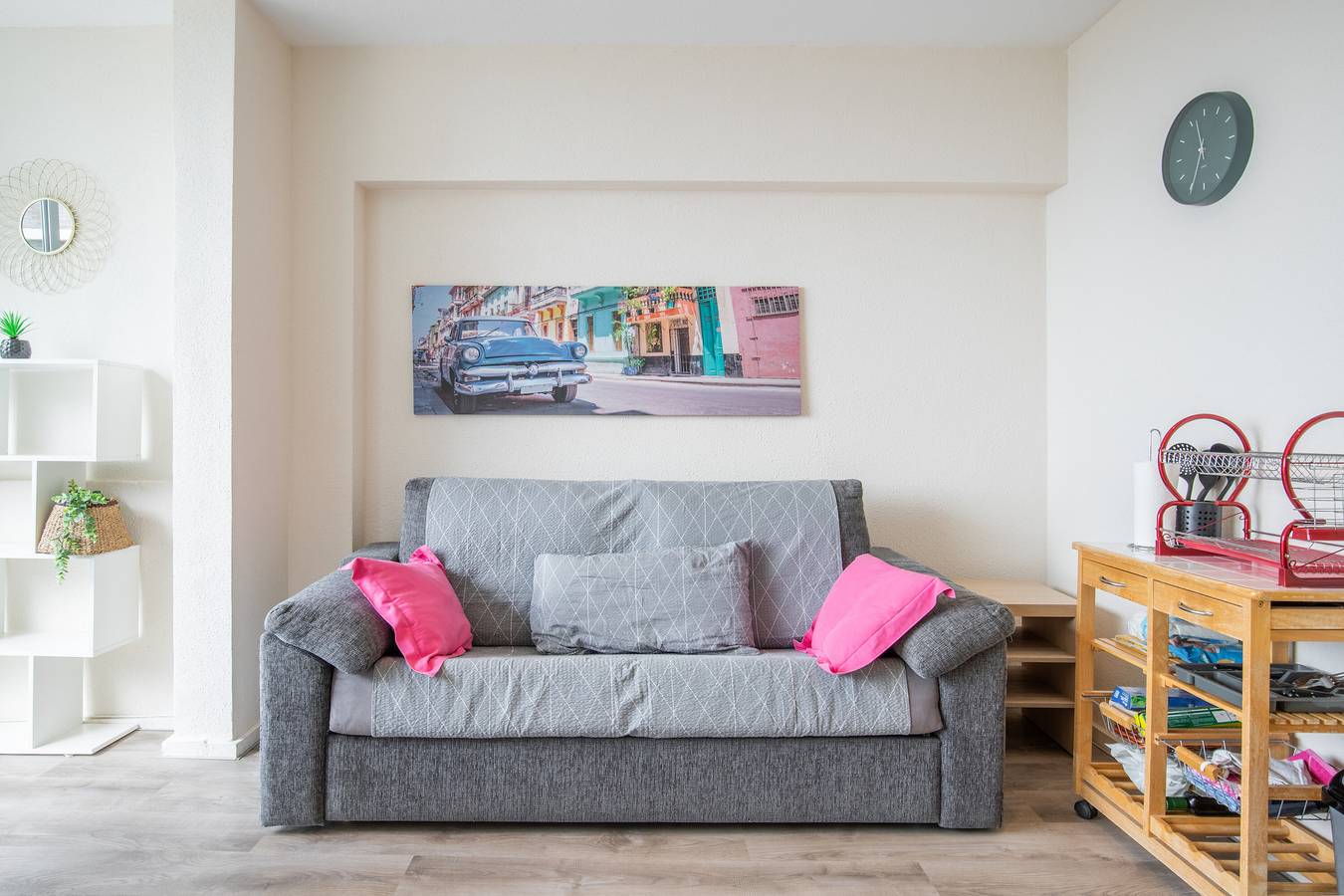 Geheel appartement, Vakantieappartement 'Vistas Al Mar - Junto A La Playa' met zeezicht, gedeeld zwembad & Wi-Fi in Calpe Old Town, Calpe