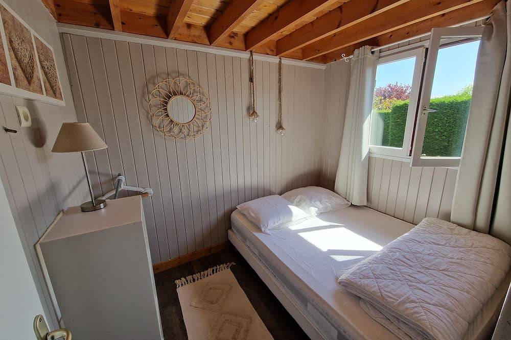 Chalet avec piscine, calme proche du centre de cabourg in Cabourg, Région de Caen
