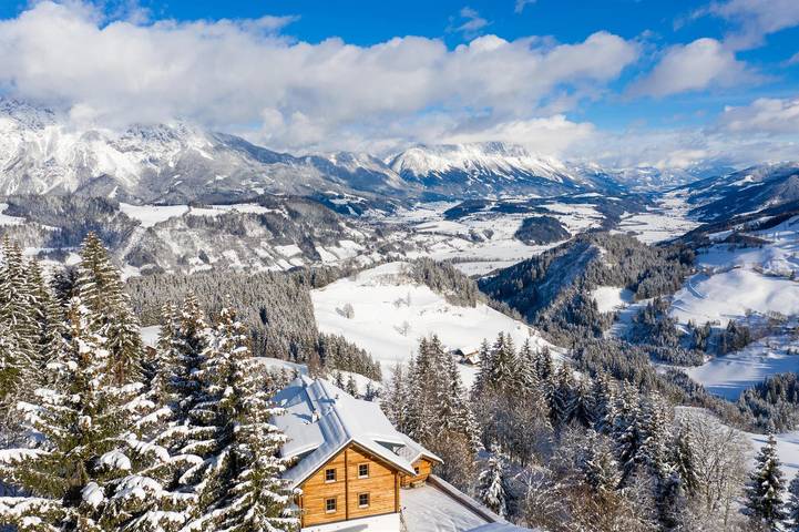 Ferienwohnung für 25 Personen, mit Garten und Sauna sowie Ausblick, kinderfreundlich - 1