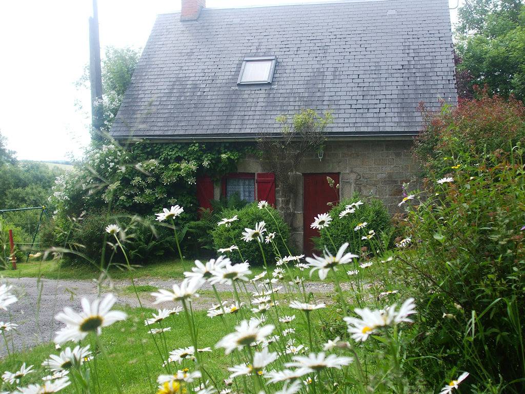 Gite Volet Rouge in Saint-Setiers, Région d'Ussel