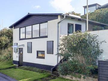 Ferienhaus für 4 Personen, mit Terrasse, mit Haustier in Hvalpsund