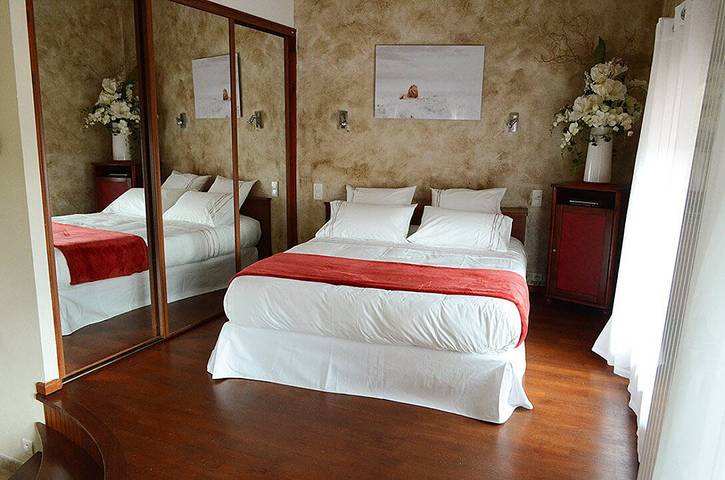 Chambre d’hôte pour 2 personnes, avec piscine et jacuzzi