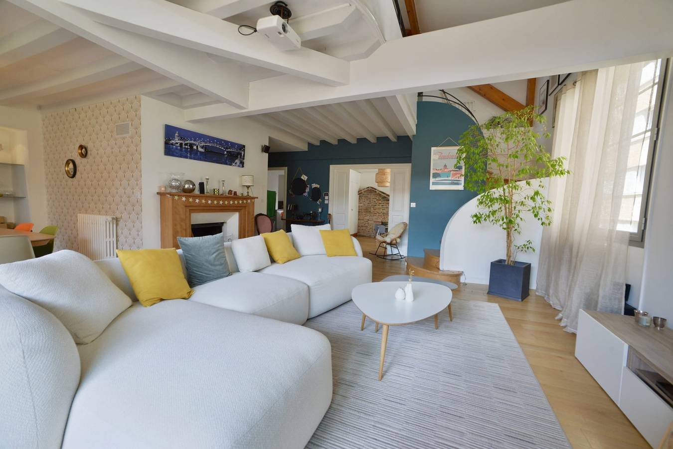 Entire apartment, Magnificent apartment with terrace in Toulouse in Toulouse, Toulouse region