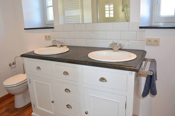 Gîte pour 7 personnes, avec jardin à Ouffet - 3