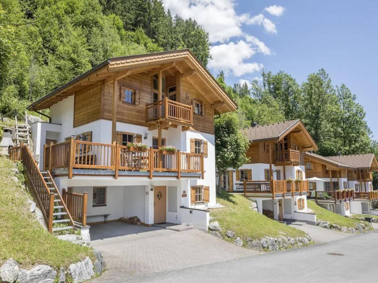 Geräumiges Chalet im Feriendorf in Pinzgau