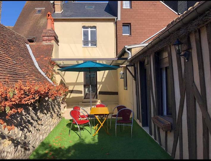 Gîte pour 10 personnes, avec jardin à Alençon - 4