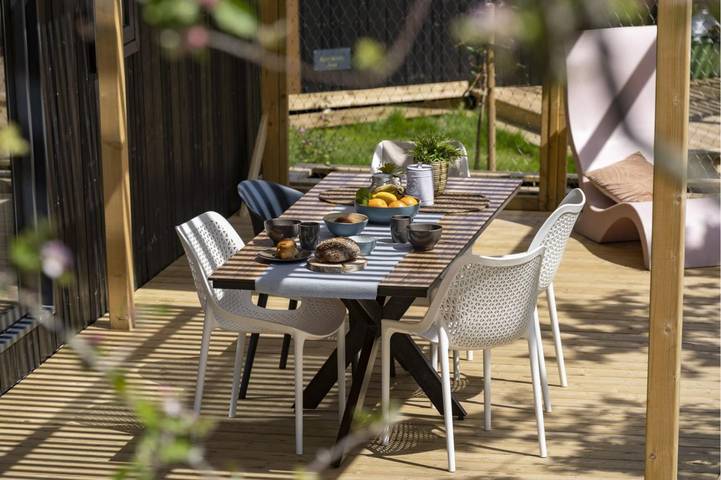 Camping pour 5 personnes, avec jardin ainsi que terrasse et piscine, animaux acceptés à Perros-Guirec - 3