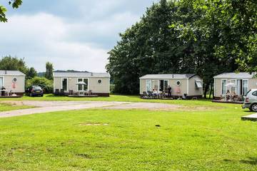 Camping pour 4 Personnes dans Virton, Photo 4