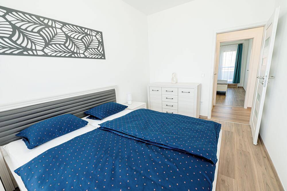 Ganze Wohnung, Spacious 3-bedroom apartment in tranquil Debrecen with garden in Debrecen, Hajdú-Bihar megye