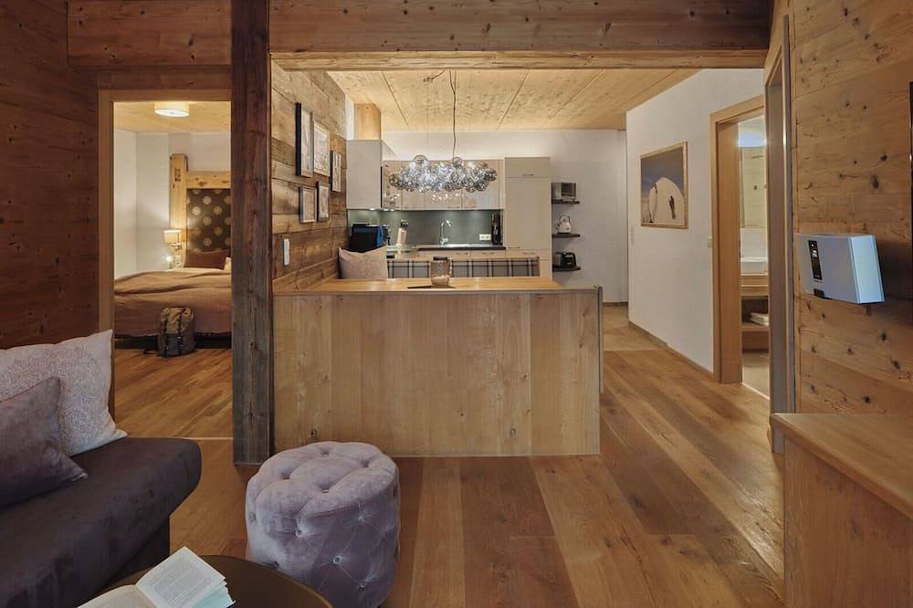 Apartamento entero, Apartment with 2 bedrooms Boutique Apartment Sonnenhang with pool in Kaunergrat, Fließ
