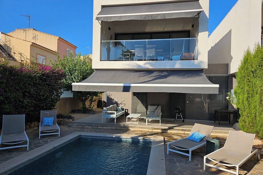Luxus Chalet: privater Pool, strandnah, W-Lan incl., ruhige Lage, Ort fußläufig in Cala Anguila, Manacor