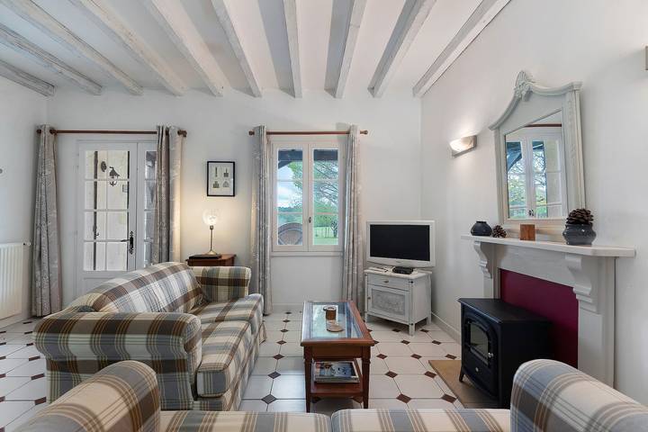 Casa vacacional 'Frances Field en Domaine de Leygue' con Wi-Fi in Bourniquel, Périgord Pourpre