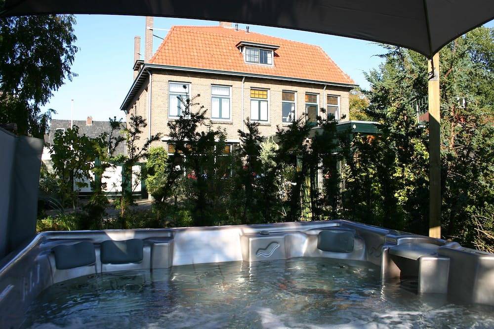 Bei Familie oder Freunden im alten Nonnenkloster übernachten. in Dalfsen, Regio Zwolle