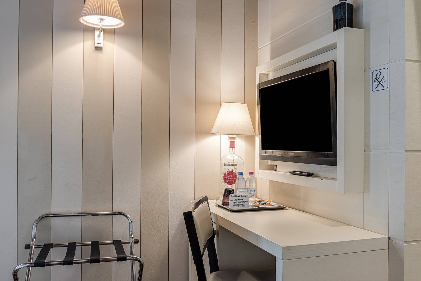 Habitación Molo 73 - Giglio con Desayuno y Aparcamiento in Empoli, Provincia de Firenze