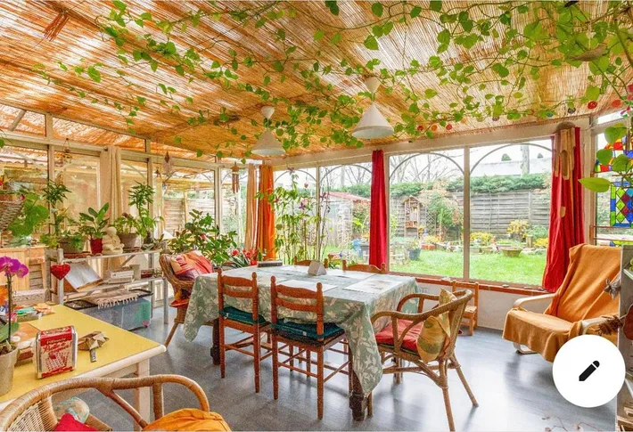 Alojamiento y desayuno para 2 personas, con vistas y jardín - 1