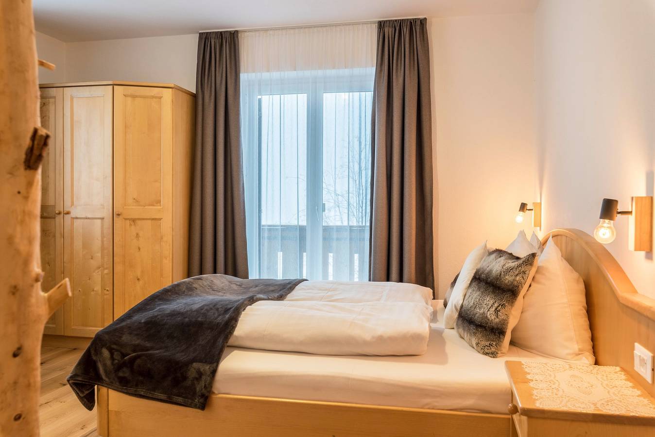 Entire apartment, Cozy Apartment "Geranie - Sonnleitn" with Mountain View & Balcony in Sankt Peter Tal, Lajen