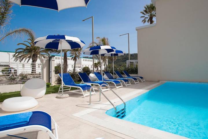 Hotel für 3 Personen, mit Garten und Pool in Cagliari - 3