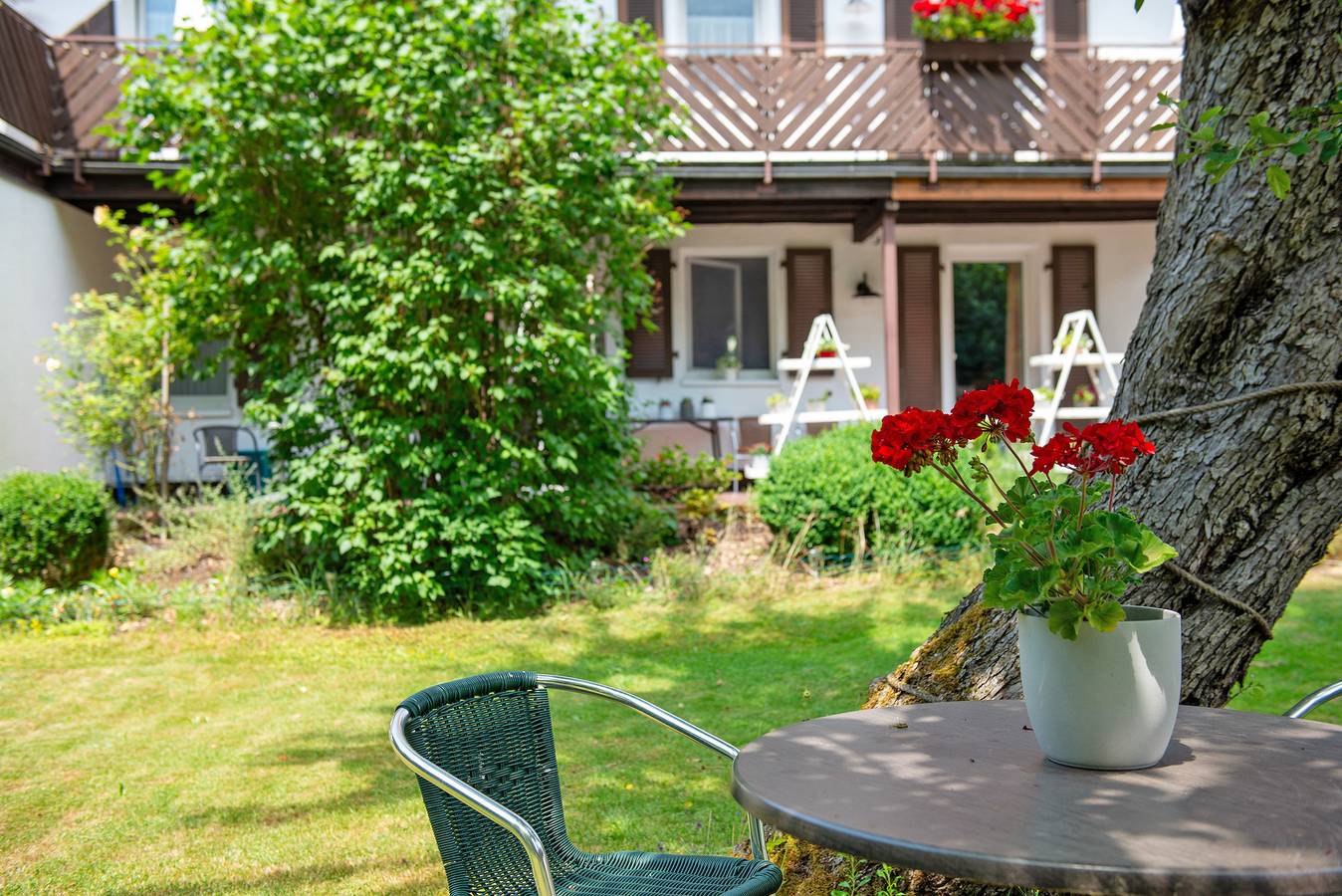 Ganzes Studio, Einzimmerapartment 'Nr 7' mit Gemeinschaftsterrasse, Gemeinschaftsgarten und Wi-Fi, max. 2 Personen in Bad Dürrheim, Mittlerer Schwarzwald