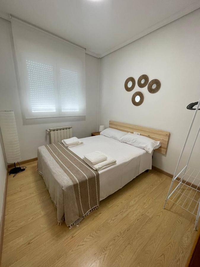 Gîte pour 7 personnes, avec vue et balcon à La Roda - 3