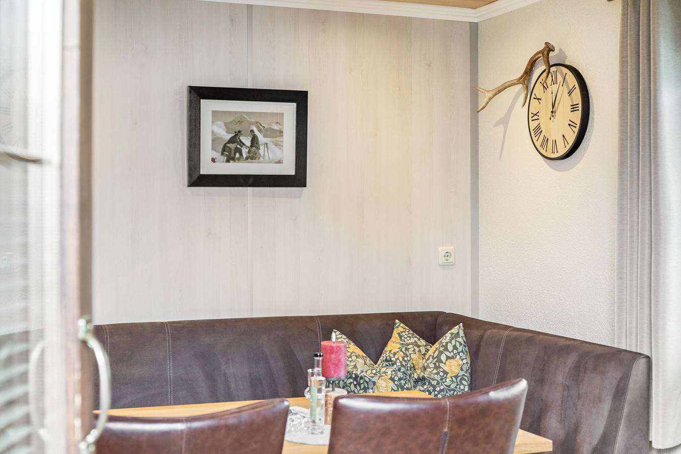 Ganze Wohnung, Apartment „Wiese“ mit Balkon und Wlan in Tuxer Alpen, Zellberg