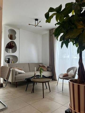 Gîte pour 3 personnes, avec terrasse à Vémars