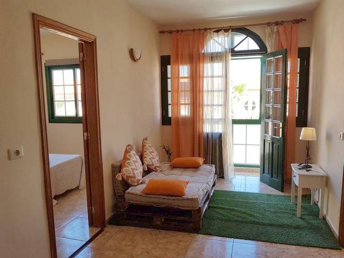 Ferienwohnung für 6 Personen, mit Balkon und Terrasse sowie Ausblick in La Caleta de Interián - 4