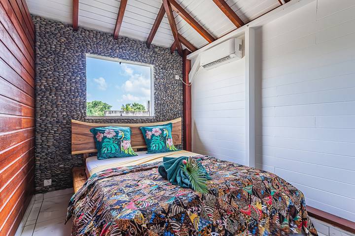 Location de vacances pour 4 personnes, avec terrasse ainsi que piscine et jardin, animaux acceptés dans Port-Louis (Guadeloupe) - 4