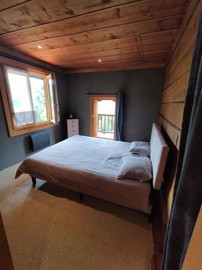 Chalet pour 4 personnes, avec balcon ainsi que vue et jardin, adapté aux familles à Sallanches - 4