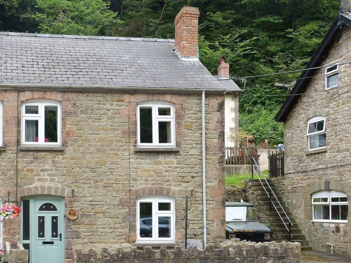 Cottage for 6 people, with garden, with pets in Forest of Dean