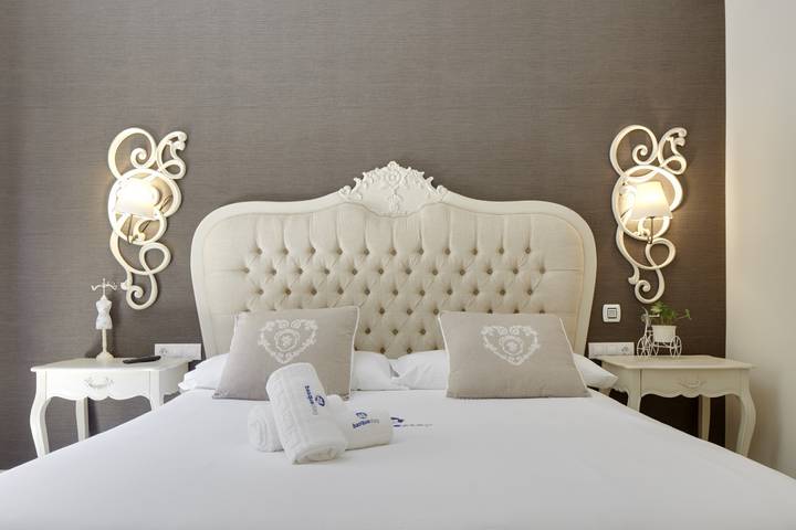 Apartamento entero, Apartamento de vacaciones para 5 personas con balcón in Zurriola (San Sebastian), San Sebastián