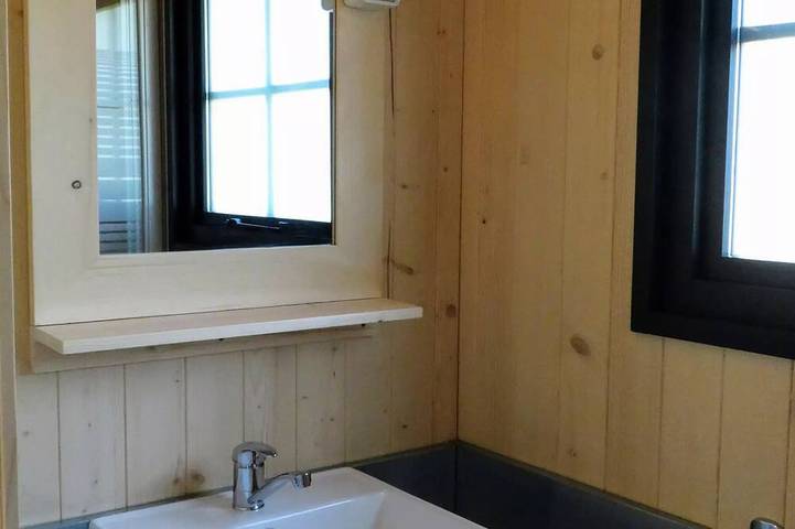 Gîte pour 7 personnes, avec Terrasse à Grane - 4