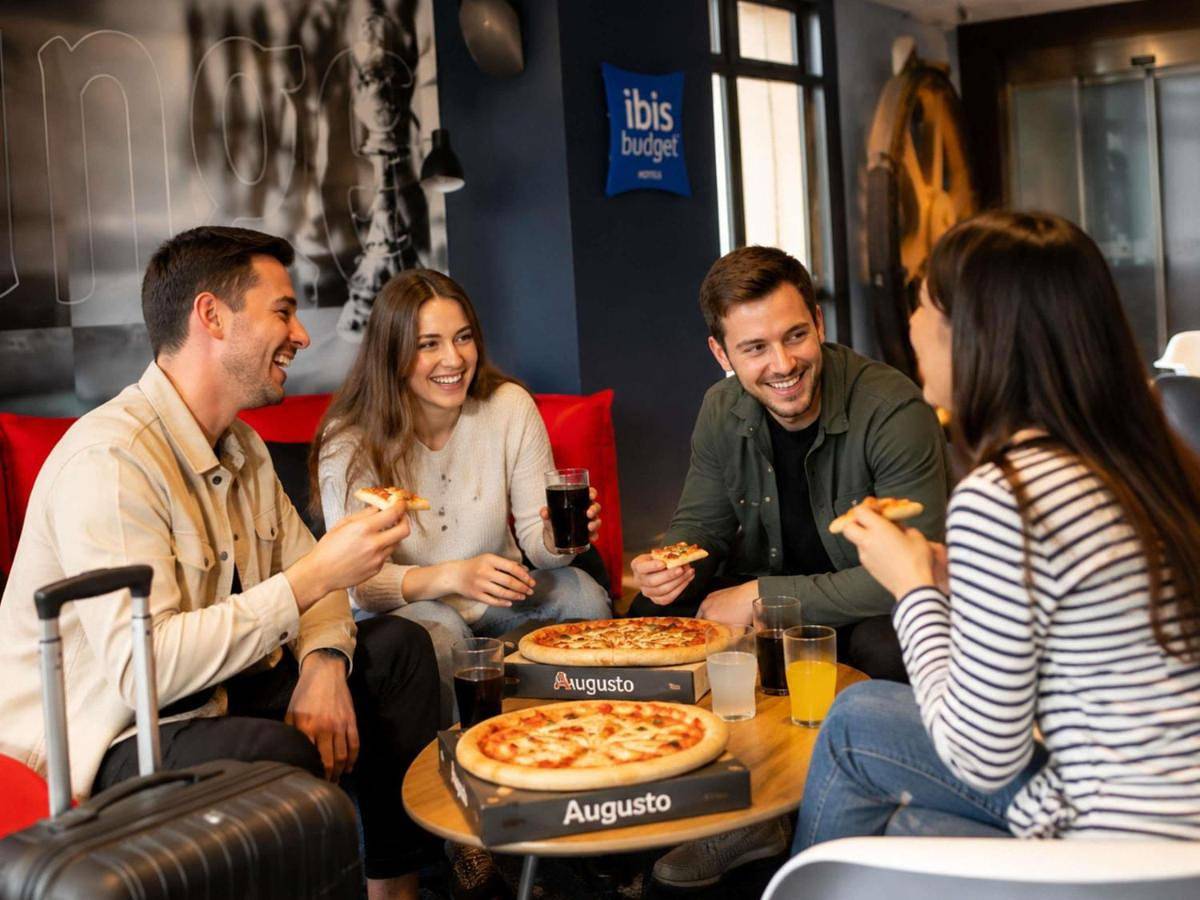 Ibis Budget Orly Chevilly Tram 7 in Chevilly-Larue, Val-de-Marne