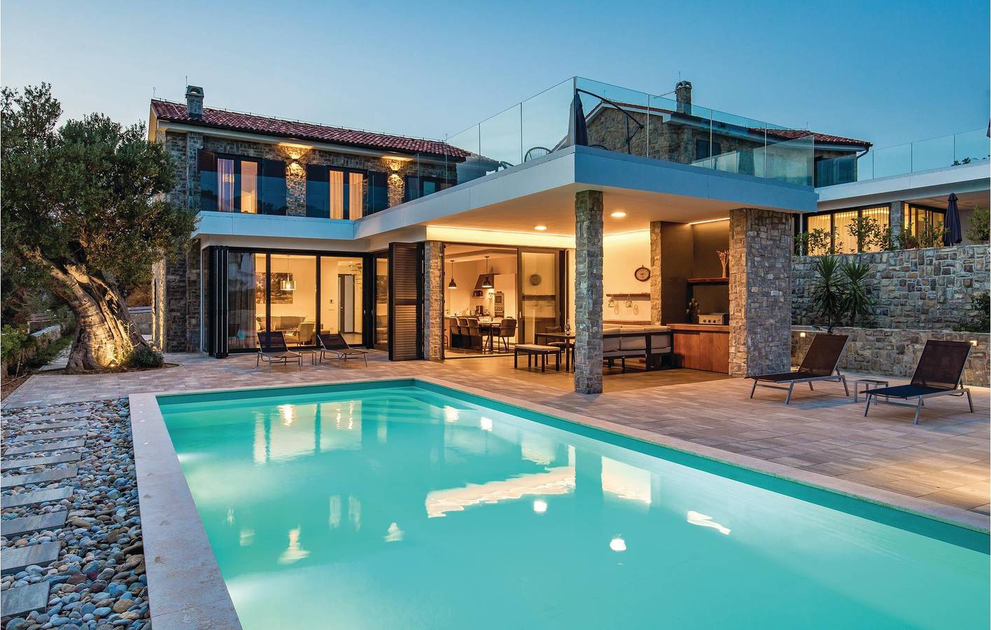 Kuća za odmor za 7 osoba s bazen in Novalja, Otok Pag