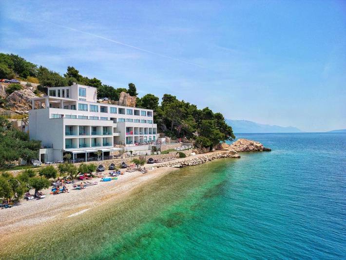 Hotel für 2 Personen, mit Balkon und Terrasse sowie Garten und Pool