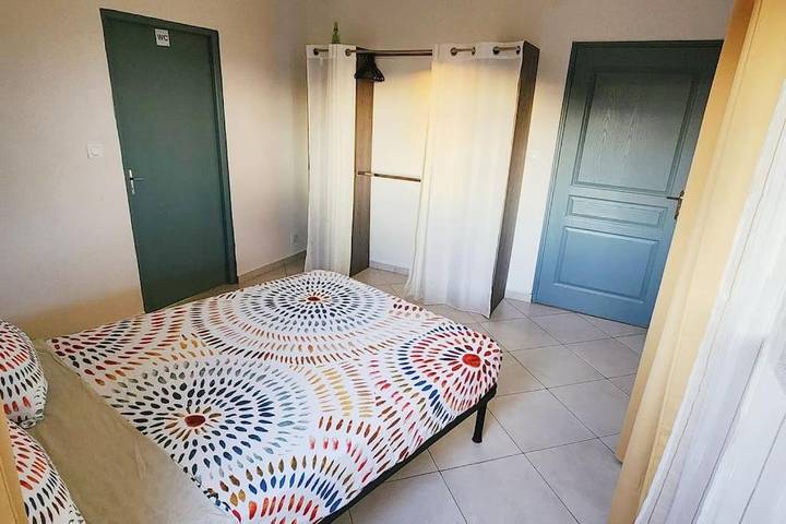 Gîte pour 7 personnes, avec vue et terrasse à Pamandzi - 4