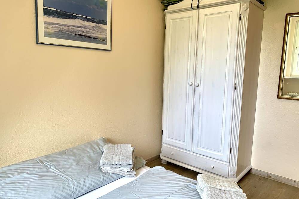 Ganze Wohnung, Reet-Ferienhaus Nordsee-Oase Wohnung 2 in Böhl (St. Peter-Ording), St. Peter-Ording