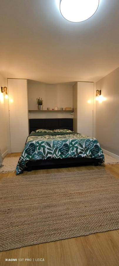 Location de vacances pour 3 personnes, avec vue et terrasse à Argenteuil