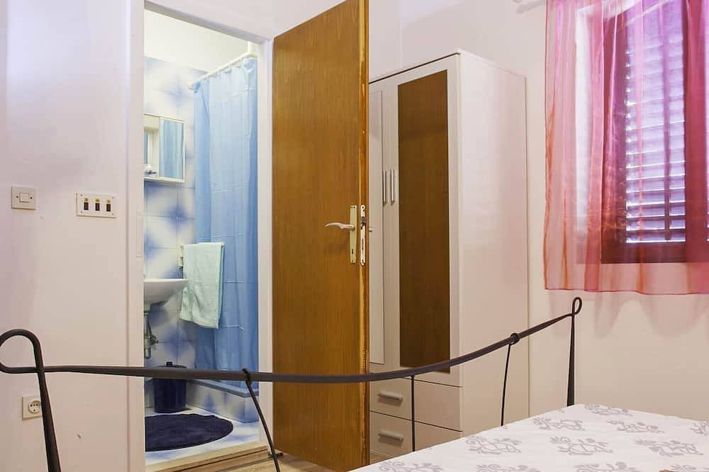 Entire apartment, Apartment Nikša,, Smokvica - Brna, hr in Blato, Korcula