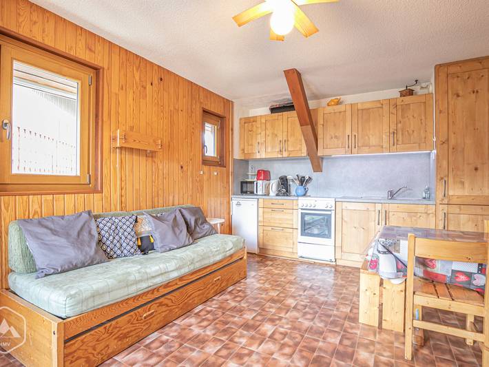 Gîte pour 4 personnes, avec balcon dans Office De Tourisme La Maison D Aussois - 2