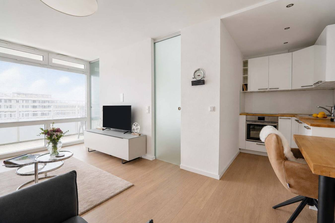 Ganze Wohnung, Hochwertiges Appartement mit Westbalkon und seitlichem Meerblick für 2 Personen in Norderney