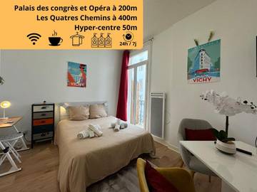 Gîte pour 2 personnes, avec balcon dans Centre Culturel Valery Larbaud Vichy