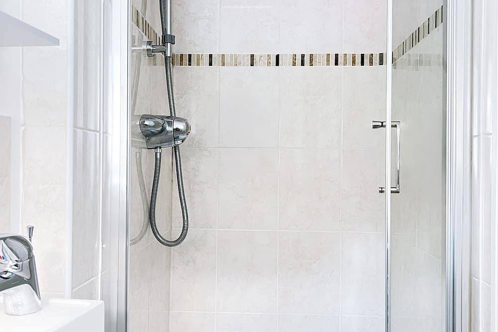 Home-Private Bathroom-Cottage-Street View in Pateley Bridge, Nidderdale AONB
